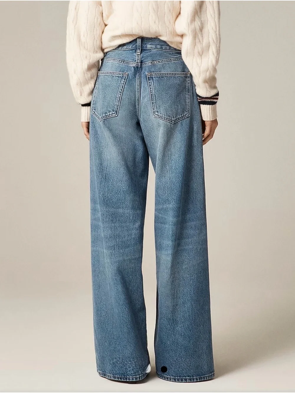 J Crew Mid-Rise Super Wide Women’s Jeans in Bangkok Wash - Size 32 - Picture 4 of 12